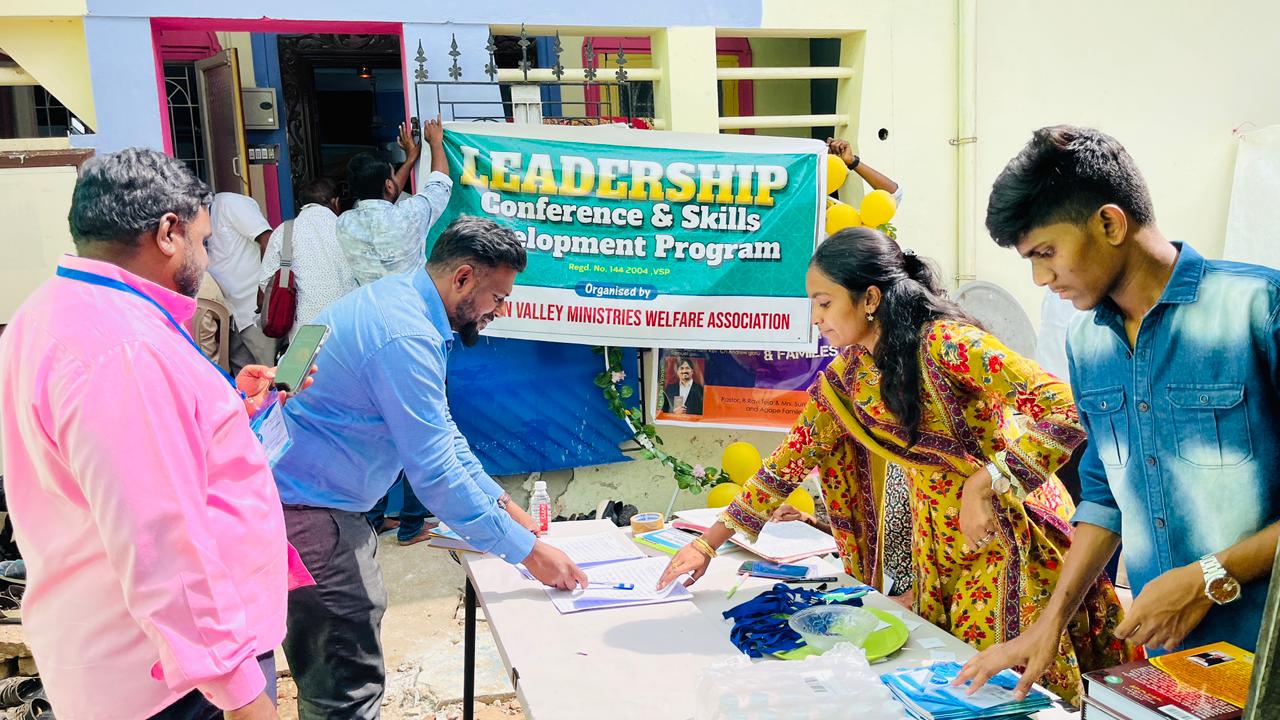 leadership-conferences-and-skill-development-program-for-social-workers